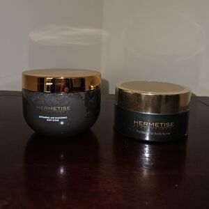 Hermetise Processional Exfoliating and Smoothing Body Scrub - Black and Gold